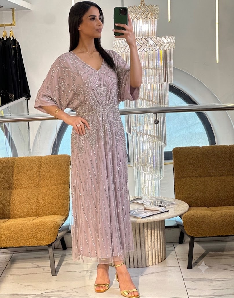Robe - 4